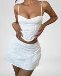 EMBROIDERED SET