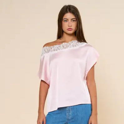 LACE BLOUSE