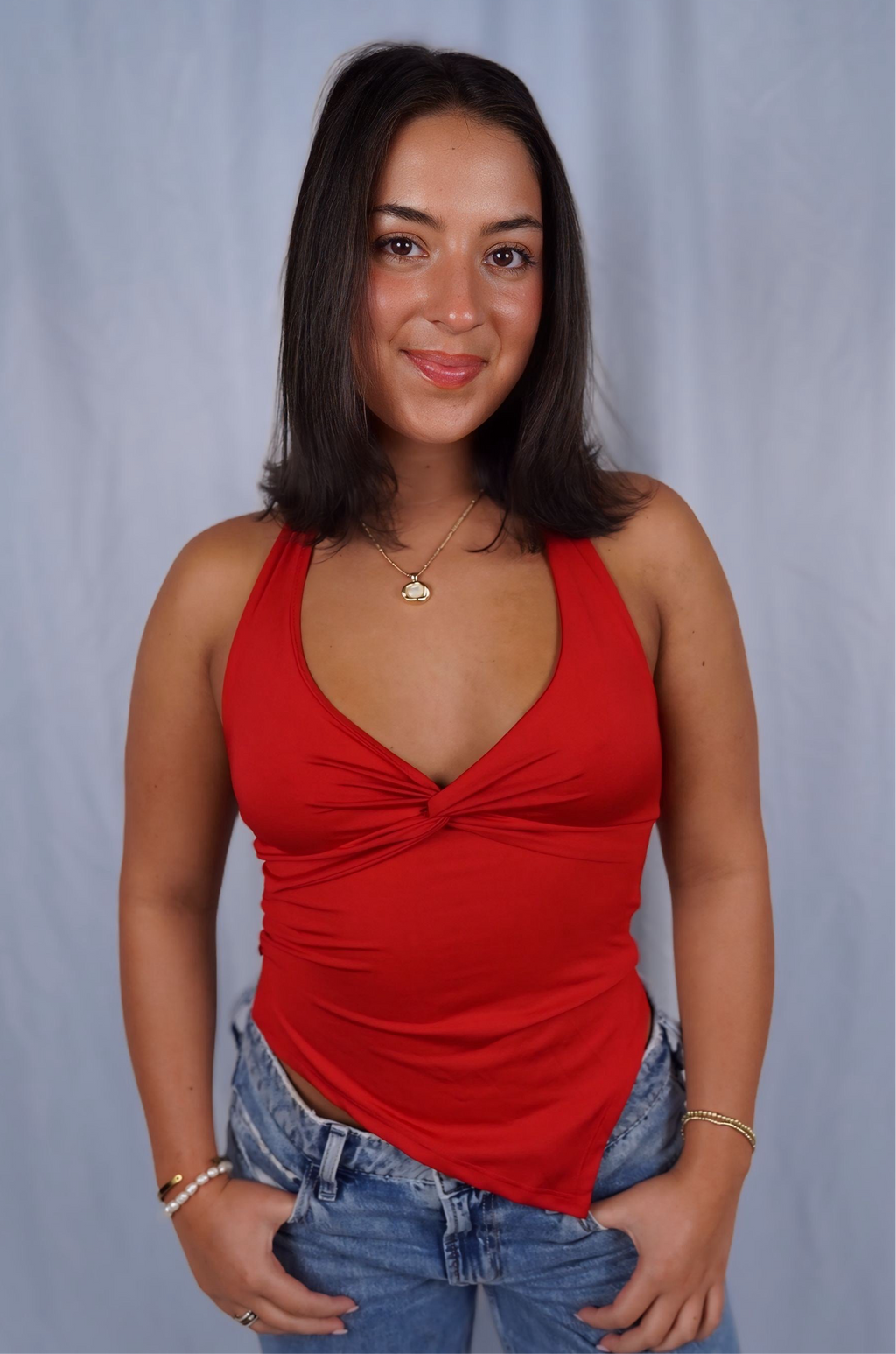 RED HALTER TOP