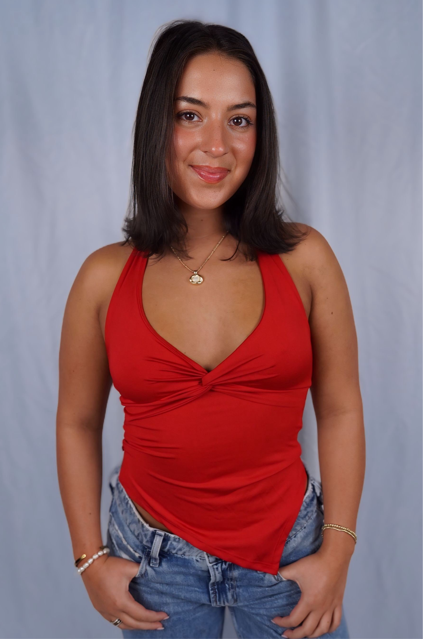 RED HALTER TOP